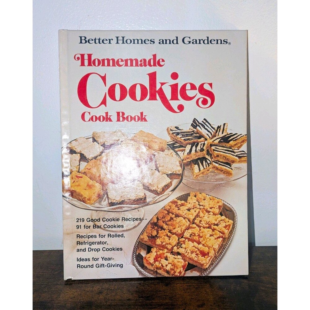 VINTAGE Better Homes and Gardens Homemade Cookies Cookbook 1975